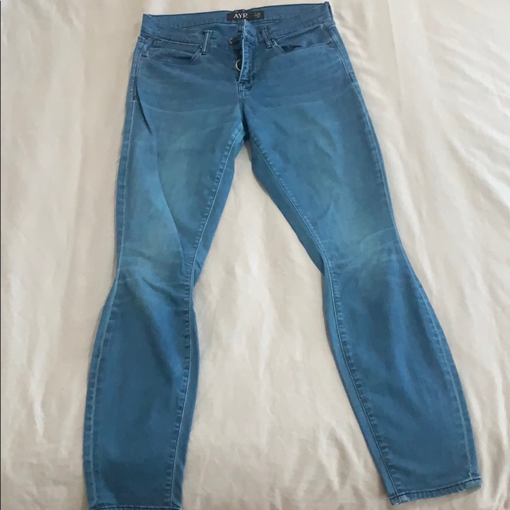 AUR Jeans